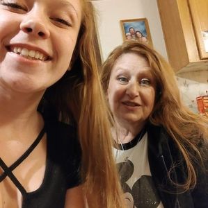 Meet your Posher, Theresa